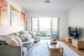 BOTANICA - Beautiful City Fringe Home Base Melbourne